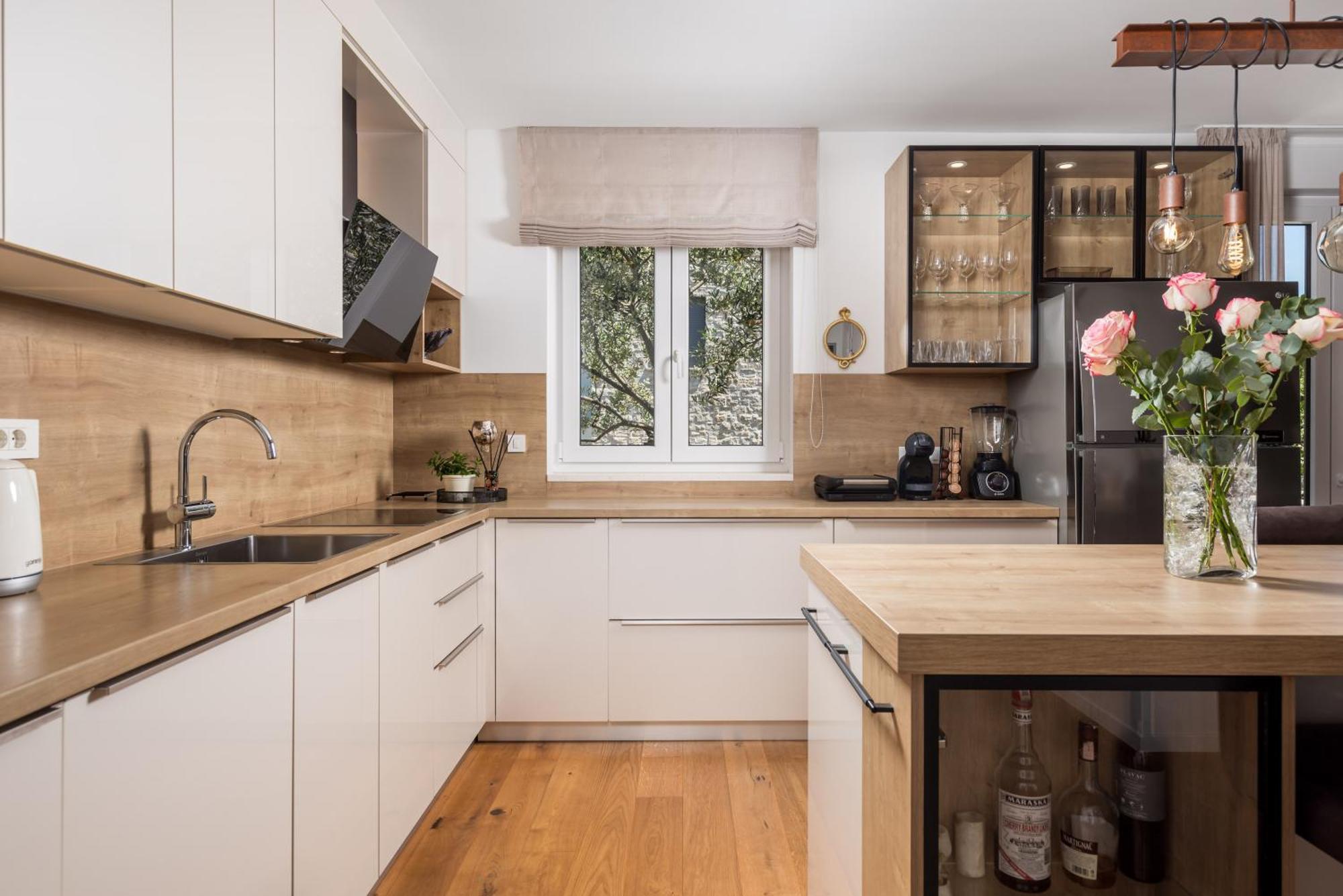 Luxury Apartment Hyperion With Private Pool And Garden Murter Zewnętrze zdjęcie