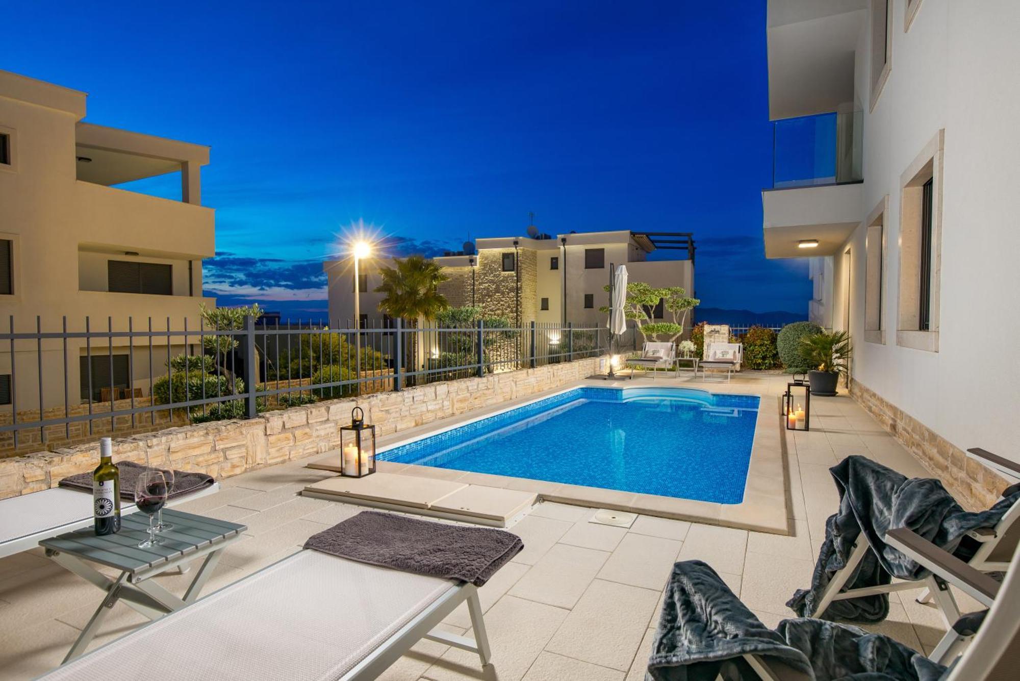 Luxury Apartment Hyperion With Private Pool And Garden Murter Zewnętrze zdjęcie